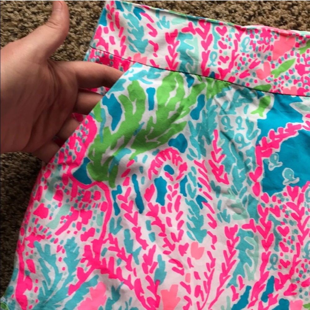 ❌SOLD❌ 🦄 RARE Lilly Pulitzer Lets Cha Cha Skort - Picture 3 of 7